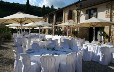 PRANZO / CENA - CORTILE (ALLESTIMENTO)