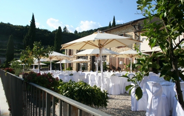 PRANZO / CENA - CORTILE (ALLESTIMENTO)