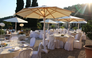 PRANZO / CENA - CORTILE (ALLESTIMENTO)