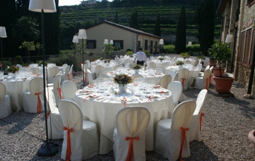 PRANZO / CENA - CORTILE (ALLESTIMENTO)